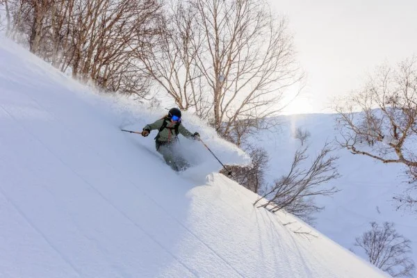 自由式滑雪世界杯谷爱凌参赛与坡面障碍技巧深度解析及前景展望